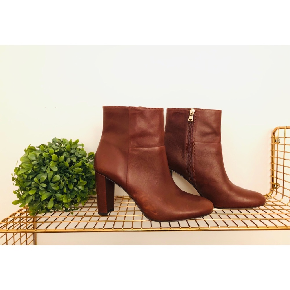 Ann Taylor | Tallulah Leather Booties